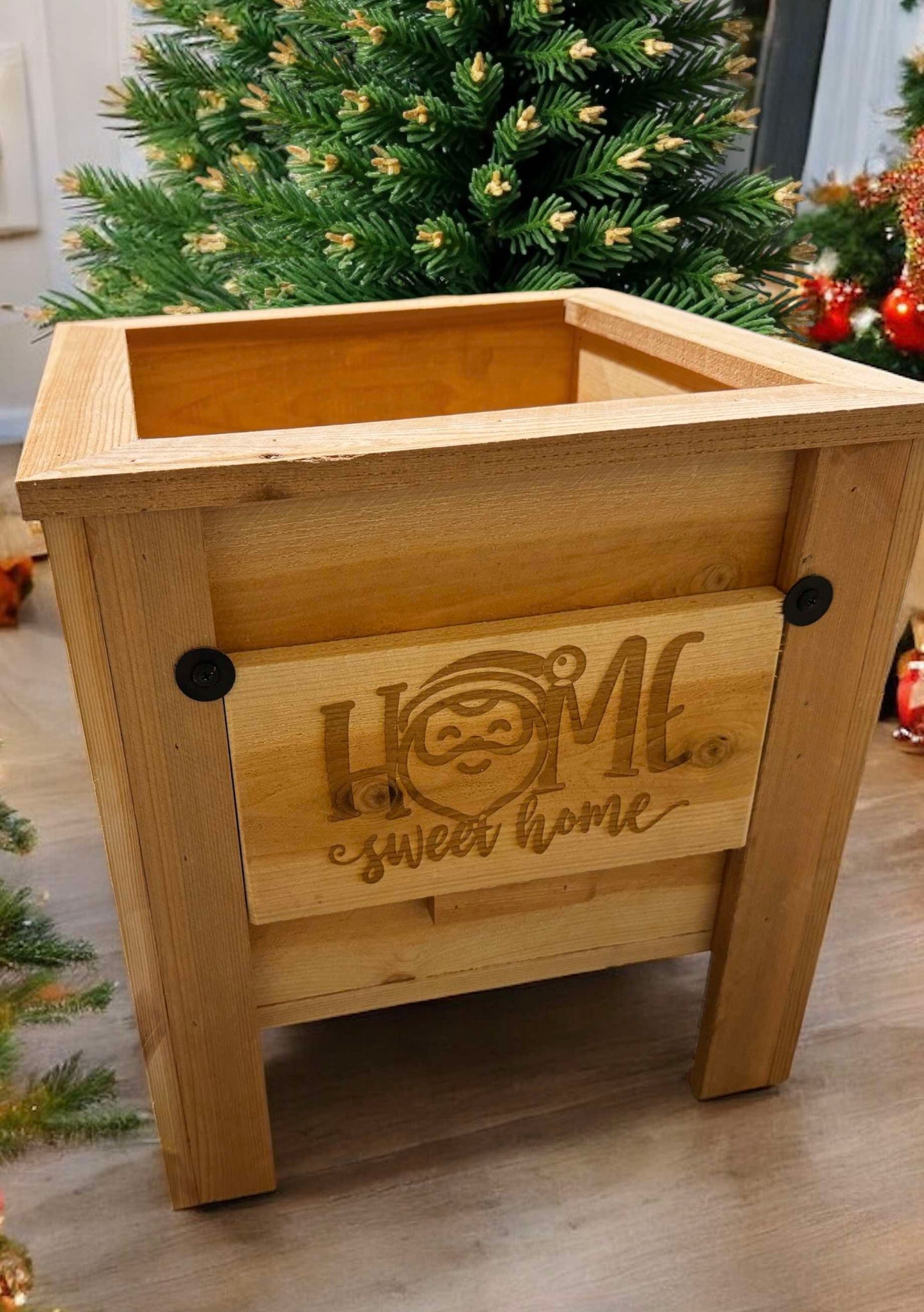 Farmhouse Cedar Planter Box Bundle with 5 Plaques